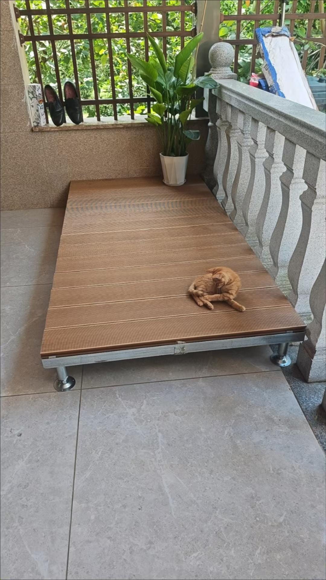 stage platform